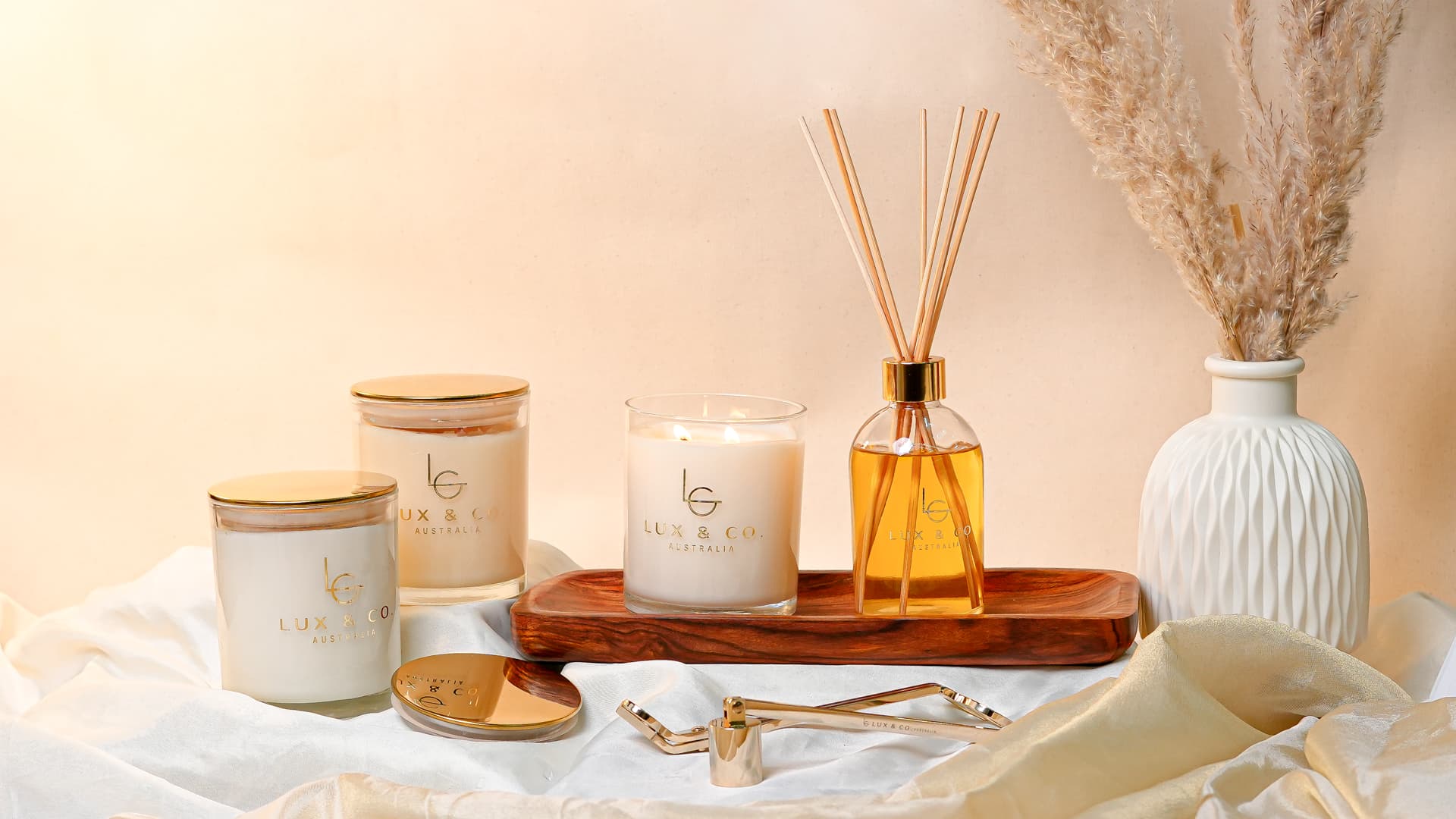 Lux & Co-Amour De Paris Candle and Diffusers Collection